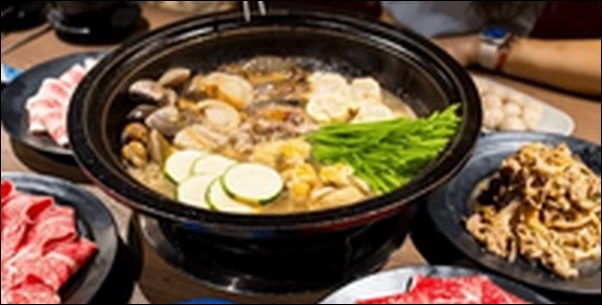 【DayDay】豚と白菜のお漬物鍋！初心者でも美味しく作れる
