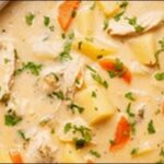 【土曜はナニする】厚切り牛タンシチュー！贅沢な一皿です。