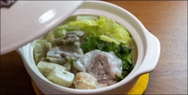 【DayDay】よくばりアジアンミックス鍋！ボリューム満点