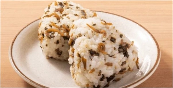 【沸騰ワード10】ラクレットチーズのシーフードピラフおにぎり！