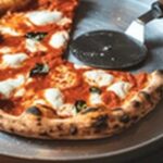 【ウワサのお客さま】イタリアンピッツァ！食卓を華やかに彩る。