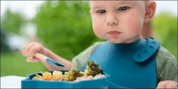 1歳児食育体験談！離乳食から固形物へ移行する時期の気付き12選